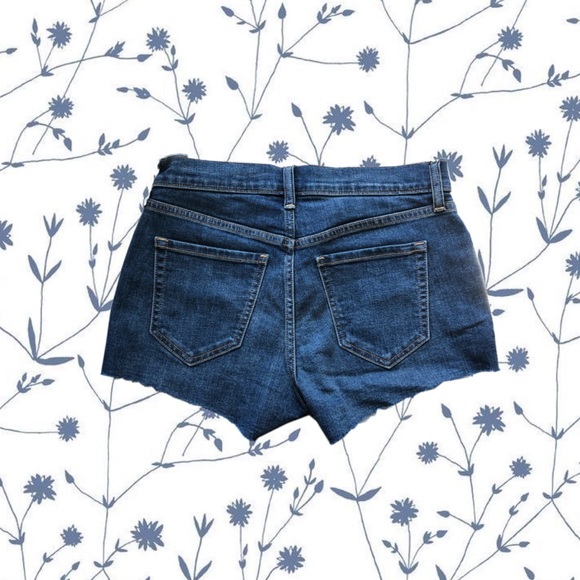 old navy boyfriend cutoffs - Picture 2 of 2